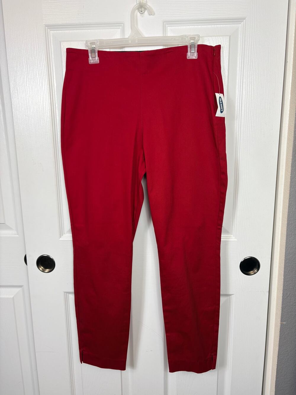 Old Navy Solid Red Ankle Pants Size 12 NWT Career Style Dress Trousers